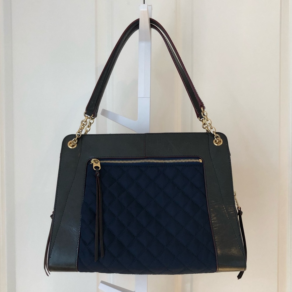 ⚡️sale⚡️ MZ Wallace Quilted Bag w/ Chain Detail - Picture 1 of 5